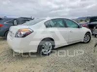 2010 Nissan ALTIMA фото