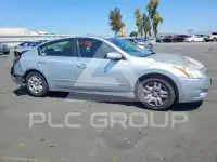 2010 Nissan ALTIMA photo