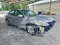 2010 Nissan ALTIMA photo