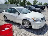 2010 Nissan ALTIMA photo