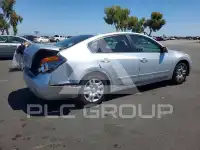 2010 Nissan ALTIMA photo