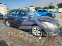 2010 Nissan ALTIMA фото
