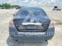 2010 Nissan ALTIMA фото