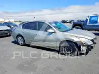 2010 Nissan ALTIMA photo