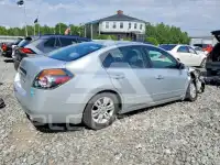 2010 Nissan ALTIMA фото