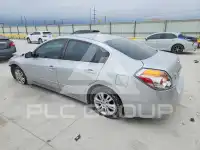 2010 Nissan ALTIMA фото