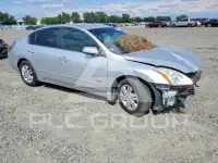 2010 Nissan ALTIMA photo