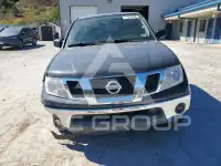 2010 Nissan FRONTIER photo