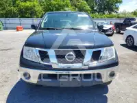 2010 Nissan FRONTIER photo