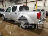 2010 Nissan FRONTIER фото