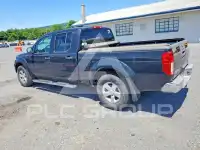 2010 Nissan FRONTIER photo
