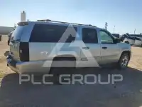 2010 Chevrolet Suburan photo