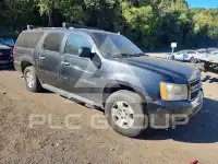 2010 Chevrolet Suburan photo