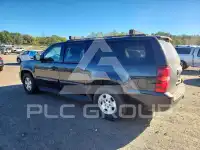 2010 Chevrolet Suburan photo