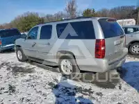 2010 Chevrolet Suburan photo