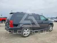 2010 Chevrolet Suburan photo