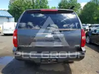 2010 Chevrolet Suburan photo