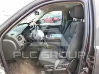 2010 Chevrolet Suburan фото