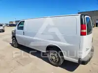 2010 Chevrolet Express photo