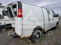 2010 Chevrolet Express фото