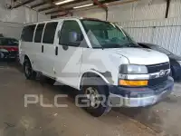 2010 Chevrolet Express photo
