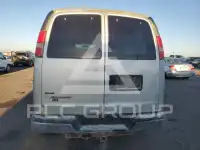 2010 Chevrolet Express фото