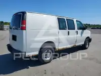 2010 Chevrolet Express фото