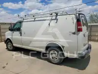 2010 Chevrolet Express фото