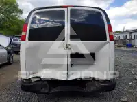 2010 Chevrolet Express фото