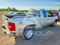 2010 Chevrolet Silverado photo