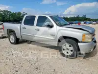 2010 Chevrolet Silverado photo