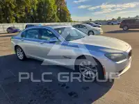 2010 BMW 750 фото
