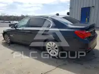 2010 BMW 750 photo