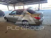 2010 BMW 528 photo