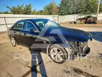 2010 BMW 528 photo
