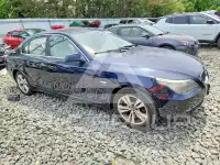 2010 BMW 528 photo