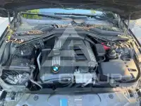 2010 BMW 528 photo