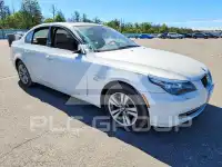 2010 BMW 528 photo