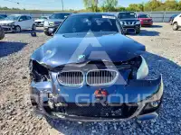 2010 BMW 550 фото