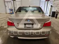 2010 BMW 528 photo
