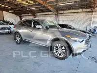 2010 Infinity FX35 фото