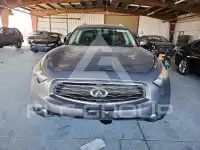 2010 Infinity FX35 фото