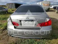 2010 Infinity M35 фото