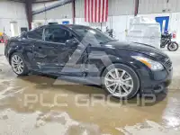 2010 Infinity G37 photo