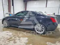 2010 Infinity G37 photo