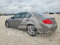 2010 Infinity G37 photo