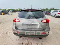 2010 Infinity EX35 photo