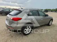 2010 Infinity EX35 photo