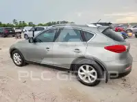 2010 Infinity EX35 photo