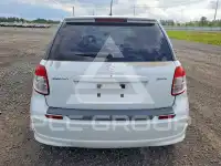 2010 Suzuki SX4 photo